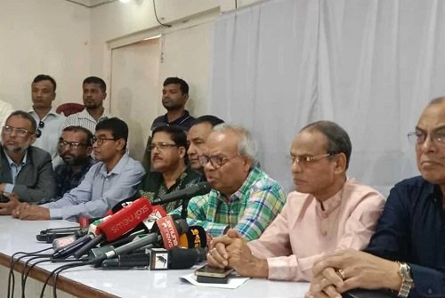 লুটের টাকা দিয়ে নাশকতা—রিজভীর অভিযোগ আওয়ামী লীগকে ঘিরে