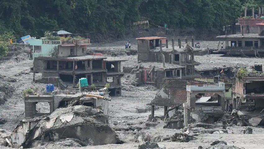 নেপালের ত্রিশুলিতে বন্যায় ধ্বংস ২৫০০ ভবন